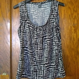 Kenneth Cole Reaction Black/White Sleeveless Top
